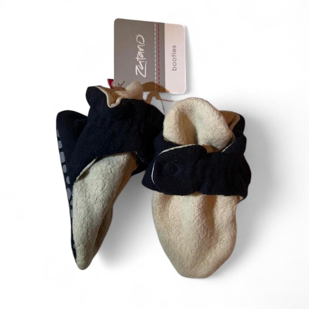 12- month brand new Zutano booties